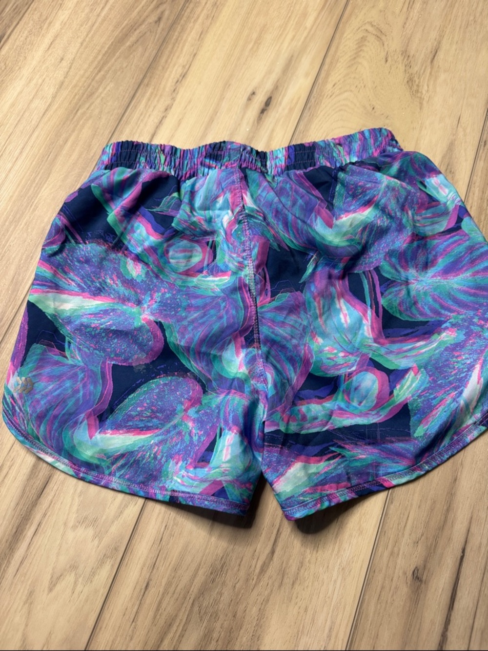 Running shorts - Picture 3 of 4